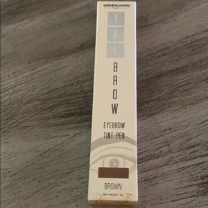 Tat eyebrow tint